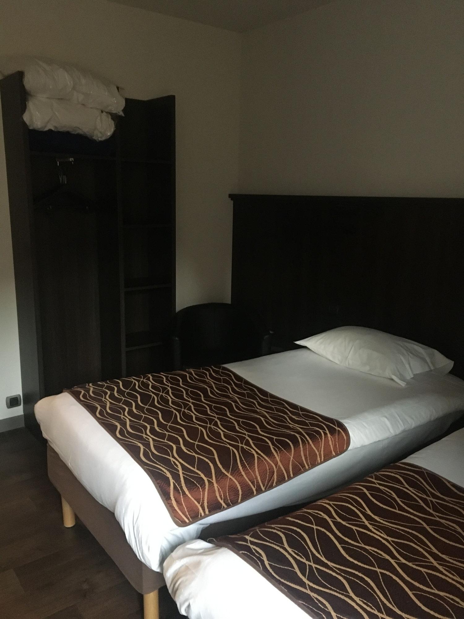 กีริอ๊าด โรเดซ Hotel ภายนอก รูปภาพ