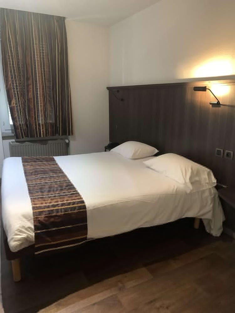 กีริอ๊าด โรเดซ Hotel ภายนอก รูปภาพ